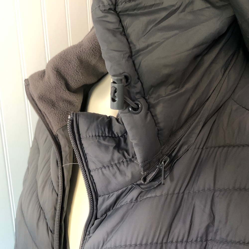 Xersion Women's Grey Puffer Jacket - Picture 6 of 7